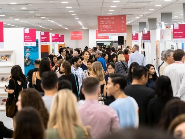 Русское искусство заявляет о себе в Сингапуре — BARANOW ART на выставке Affordable Art Fair 2025