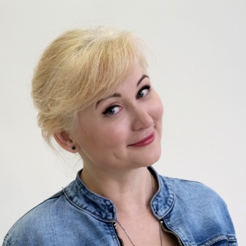 Анна Бессонова