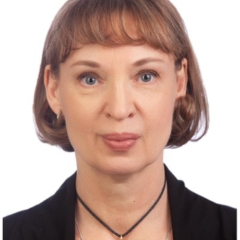 Комарова Елена